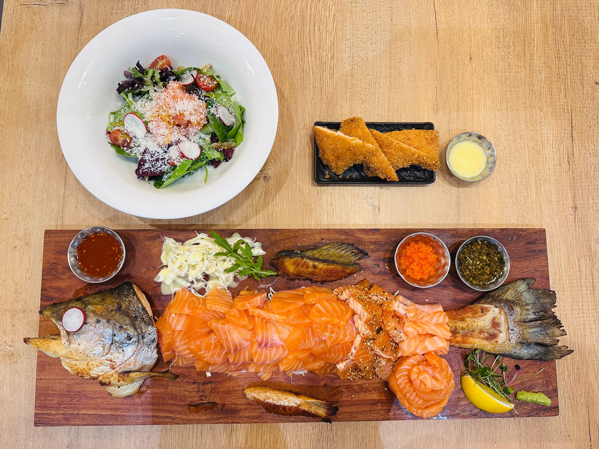 Jeju Salmon Set Platter with Udon